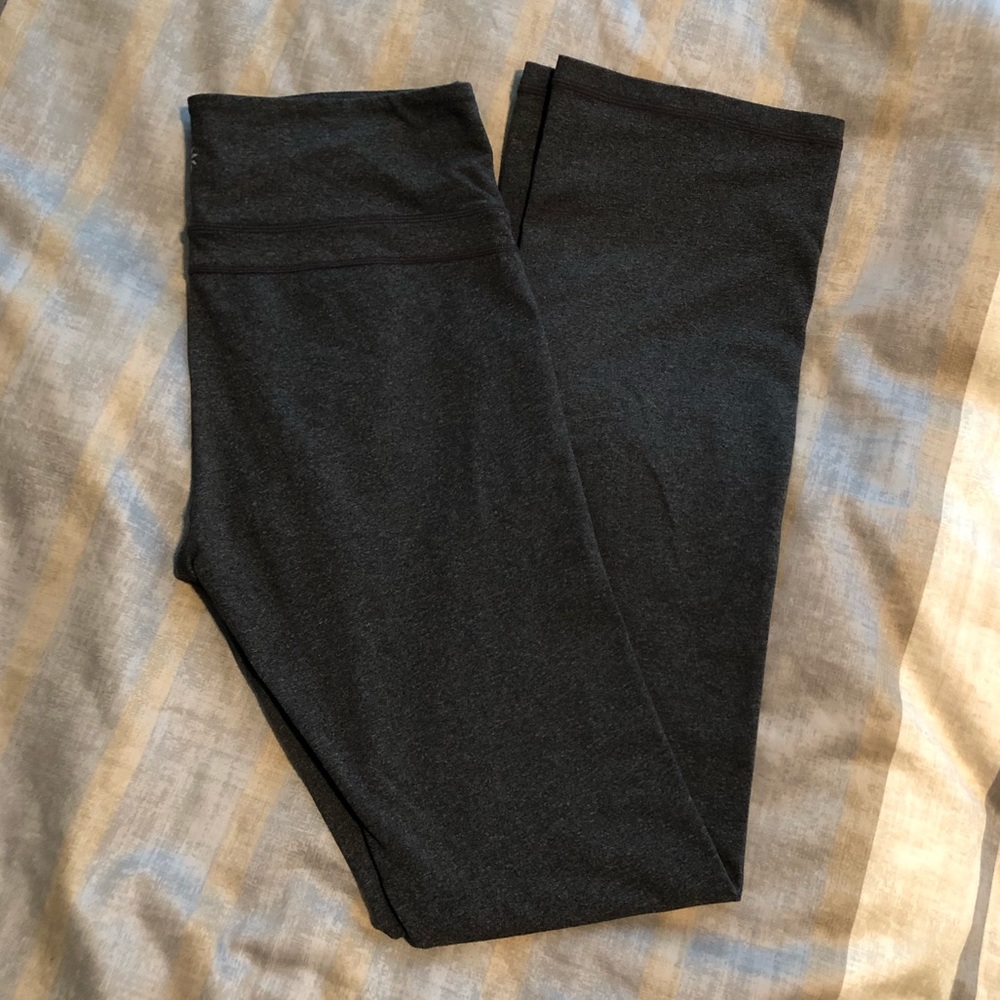 Athleta gray yoga pants